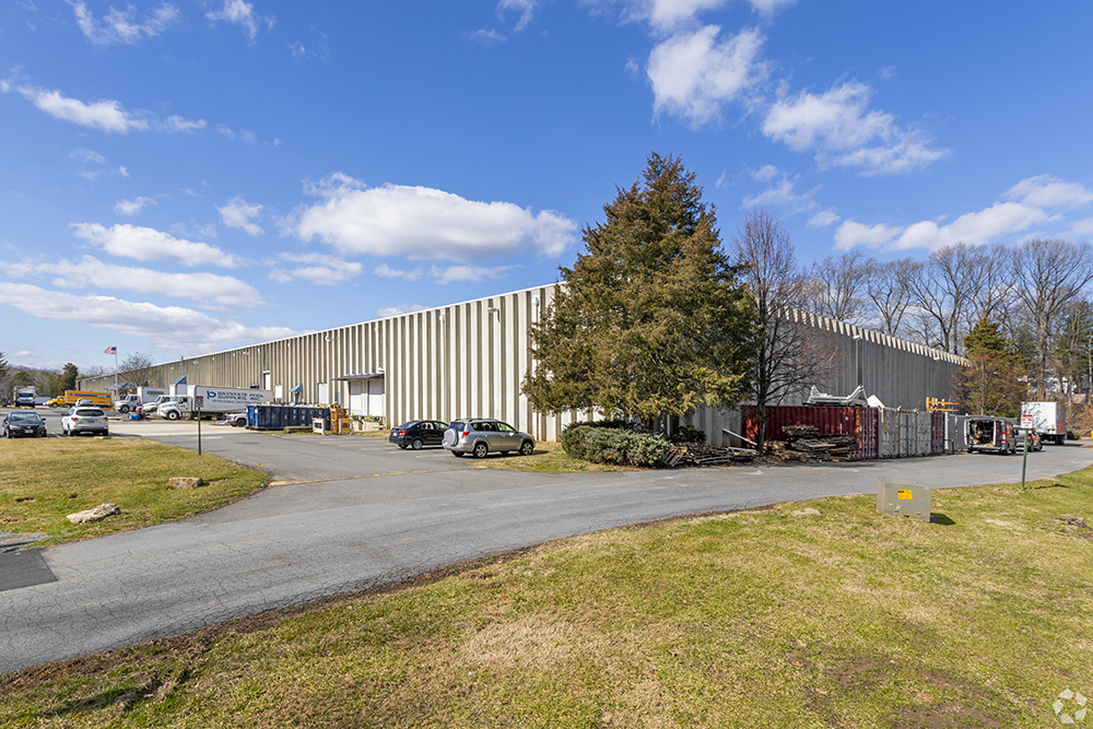 Oliver Street Capital and Bain Capital Real Estate Acquire Three Infill Industrial Properties in Washington, D.C. Metropolitan Area  